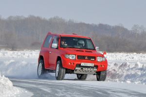 Грудцын Евгений на Pajero Evolution традиционно участвует в соревнованиях. - subarist.ru