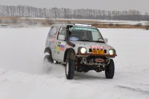 Юра Игнатенко на Suzuki Jimny - победный заезд. - subarist.ru